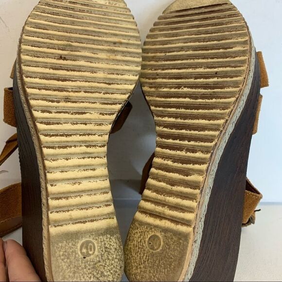 Mariella Italian Brown suede wedge sandals Sz 40 - Picture 7 of 8